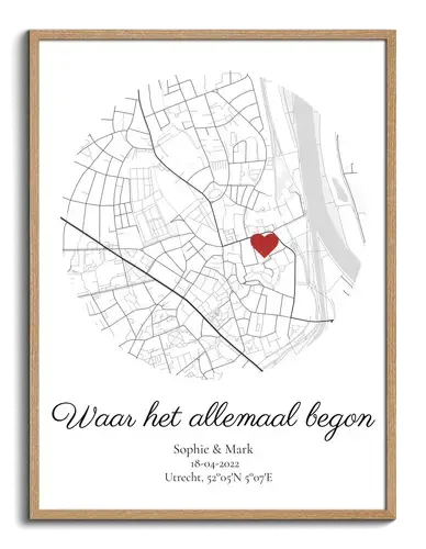 Vier jullie liefde: gepersonaliseerde stadkaart in rond formaat met naam en datum